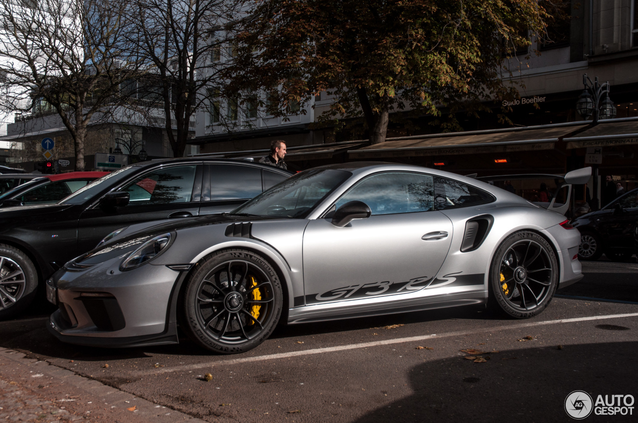 Porsche 991 GT3 RS MkII Weissach Package