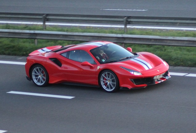 Ferrari 488 Pista