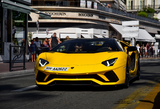 Lamborghini Aventador S LP740-4 Roadster