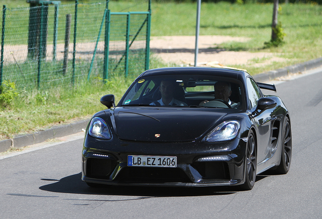 Porsche 718 Cayman GT4