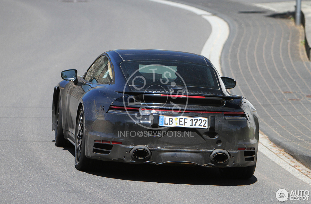 Porsche 992 Turbo