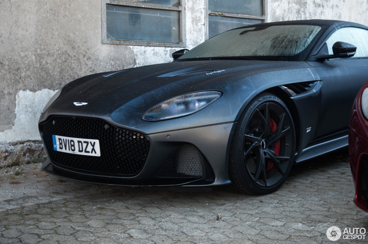 Aston Martin DBS Superleggera