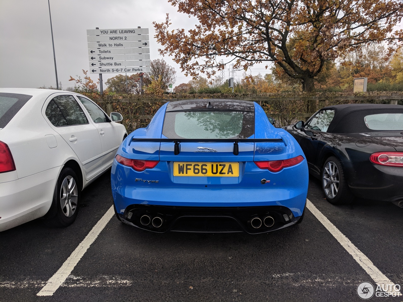 Jaguar F-TYPE SVR Coupé