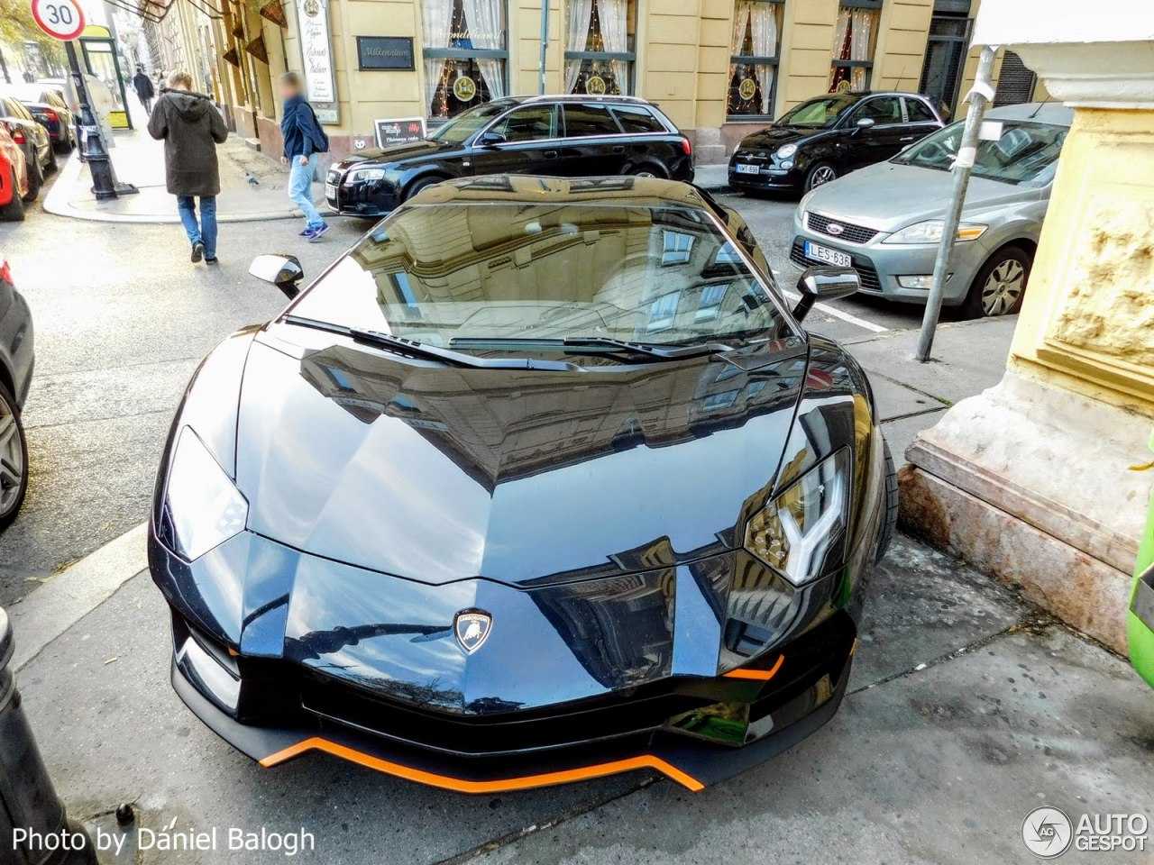 Lamborghini Aventador S LP740-4