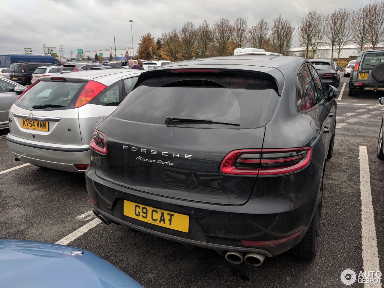 Porsche 95B Macan Turbo