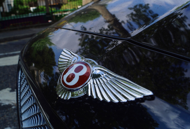 Bentley Flying Spur V8