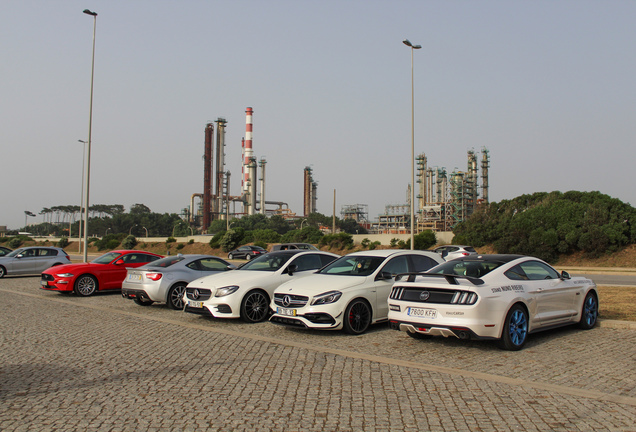 Mercedes-AMG A 45 W176 2015