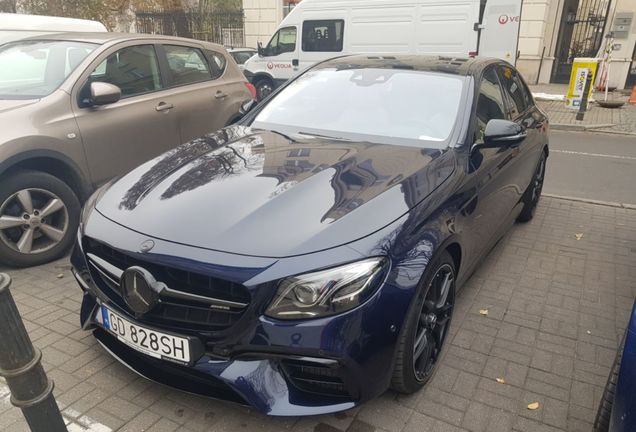 Mercedes-AMG E 63 S W213