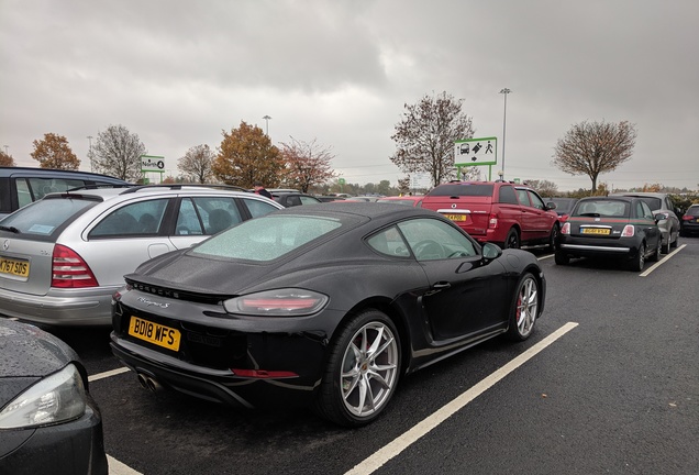 Porsche 718 Cayman S