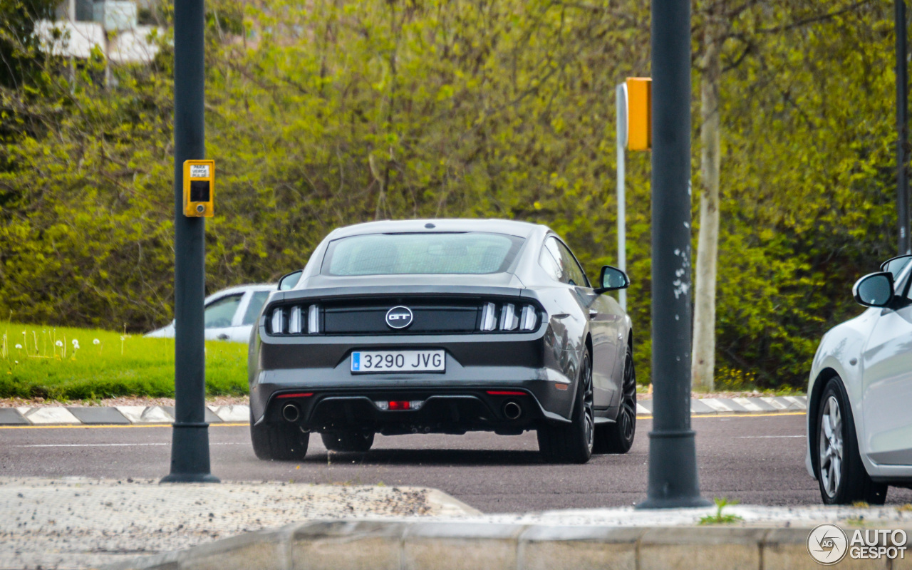 Ford Mustang GT 2015