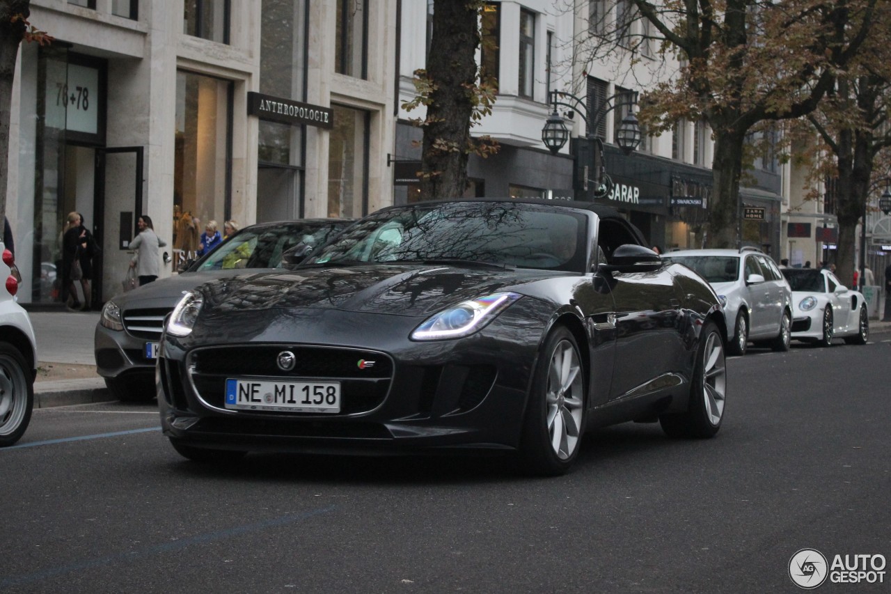 Jaguar F-TYPE S Convertible