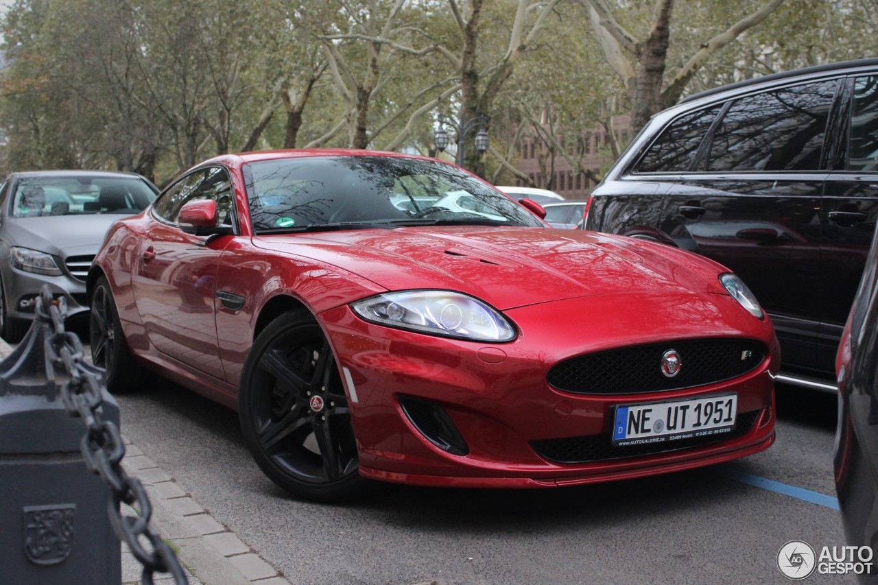 Jaguar XKR 2012