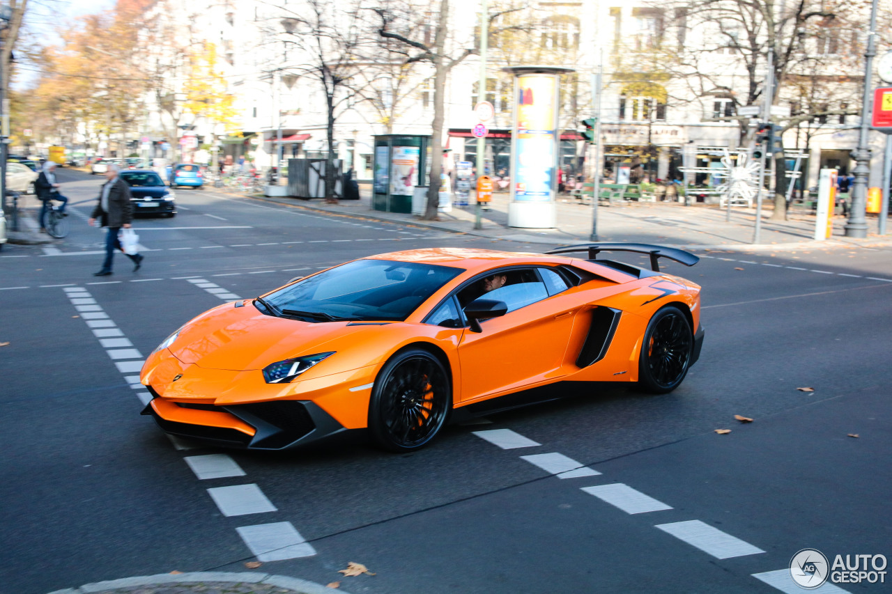 Lamborghini Aventador LP750-4 SuperVeloce