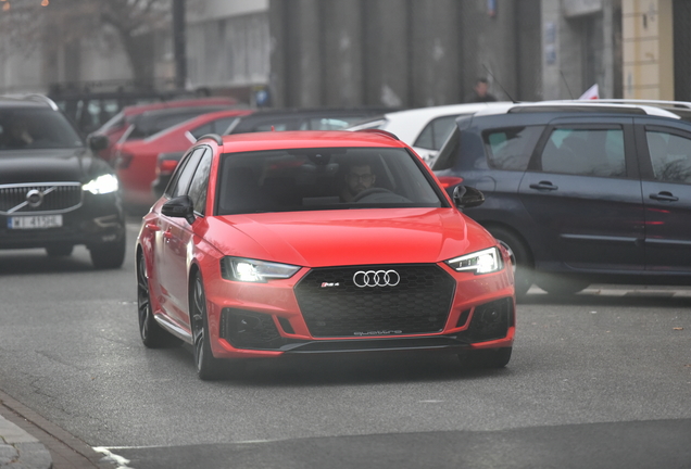 Audi RS4 Avant B9