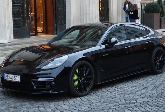 Porsche 971 Panamera Turbo S E-Hybrid