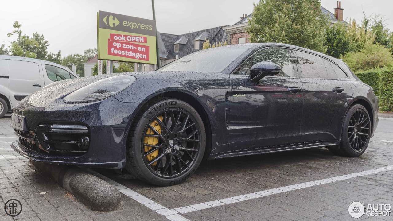 Porsche 971 Panamera Turbo S E-Hybrid Sport Turismo