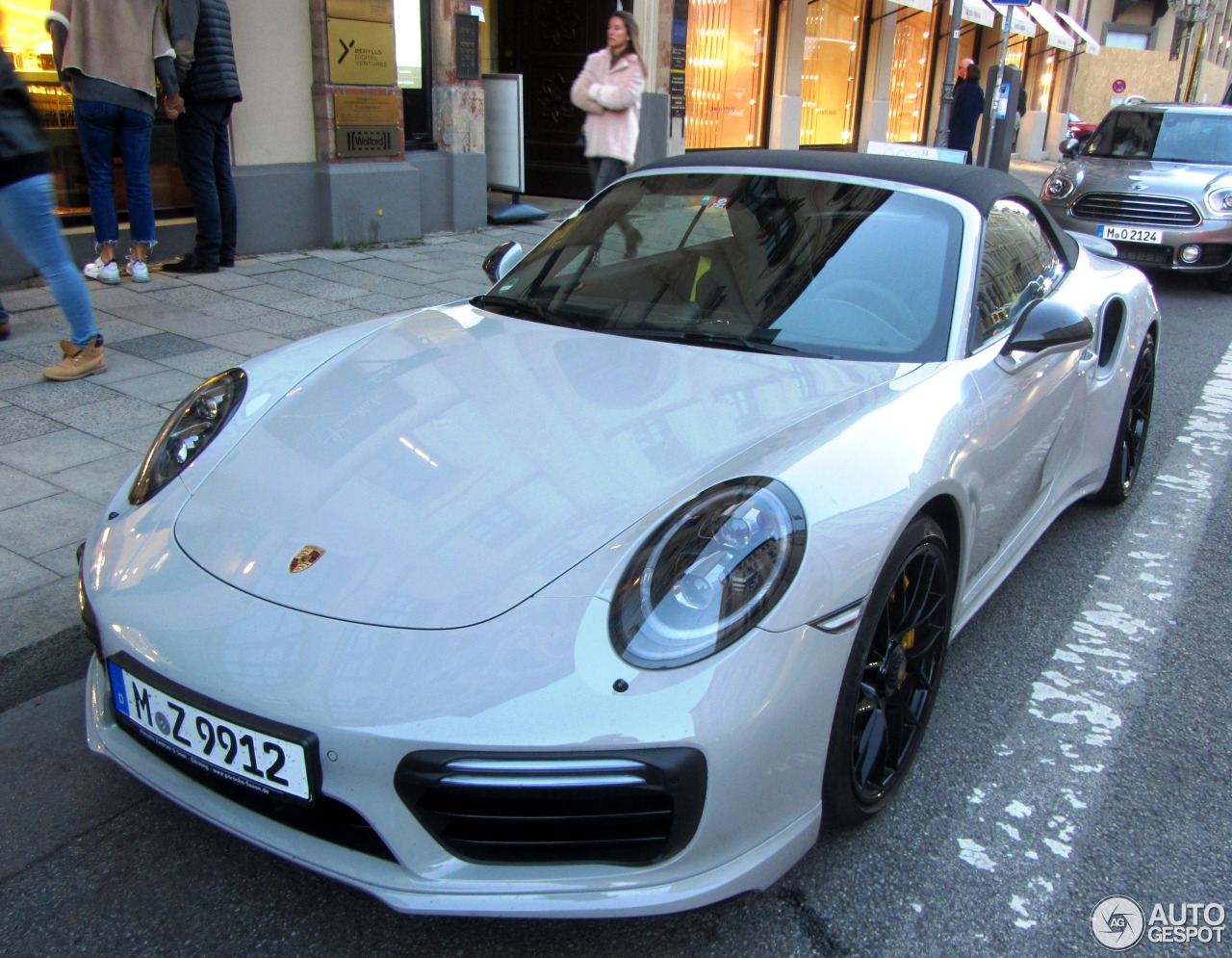 Porsche 991 Turbo S Cabriolet MkII