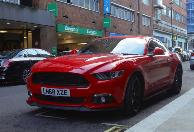 Ford Mustang GT 2015 Black Shadow Edition