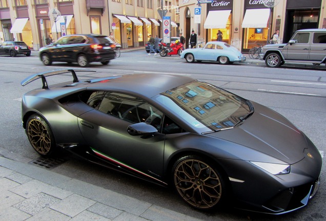 Lamborghini Huracán LP640-4 Performante