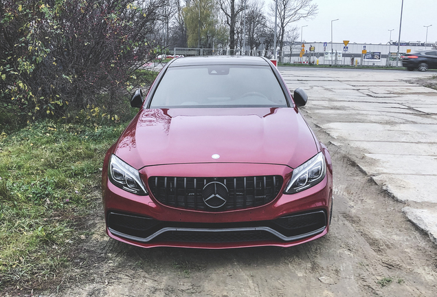 Mercedes-AMG C 63 W205