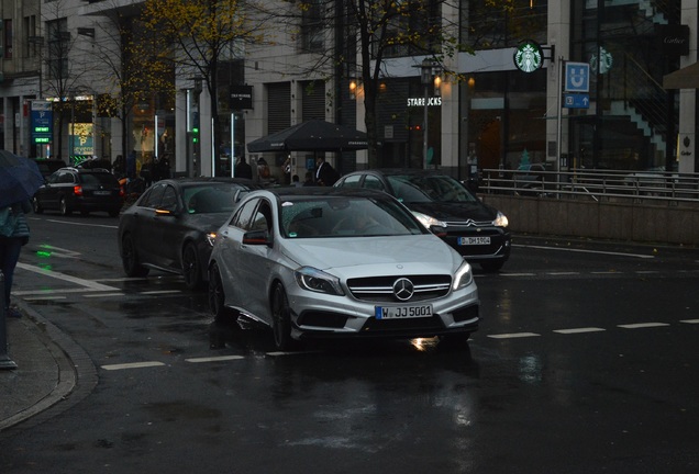 Mercedes-Benz A 45 AMG