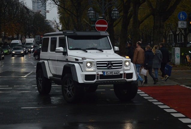 Mercedes-Benz G 500 4X4²