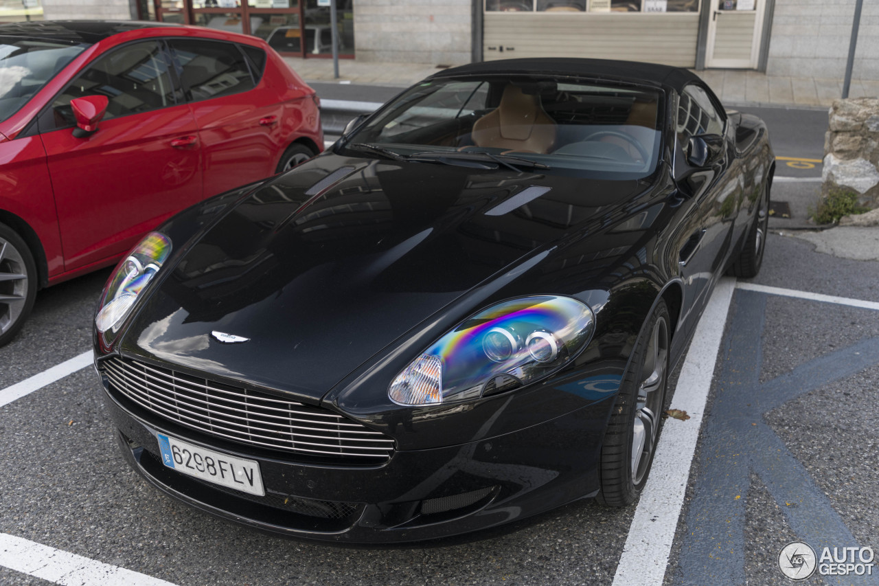 Aston Martin DB9 Volante