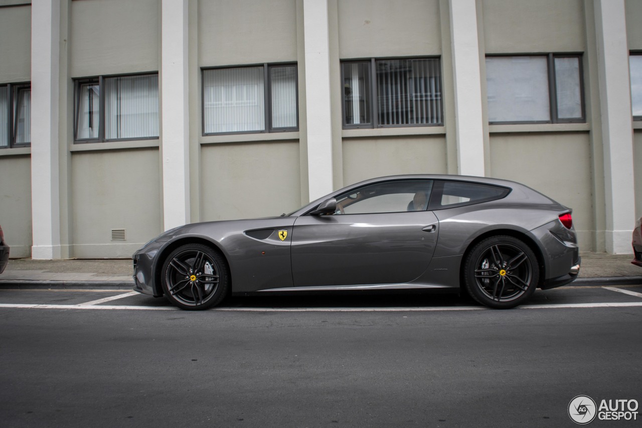 Ferrari FF