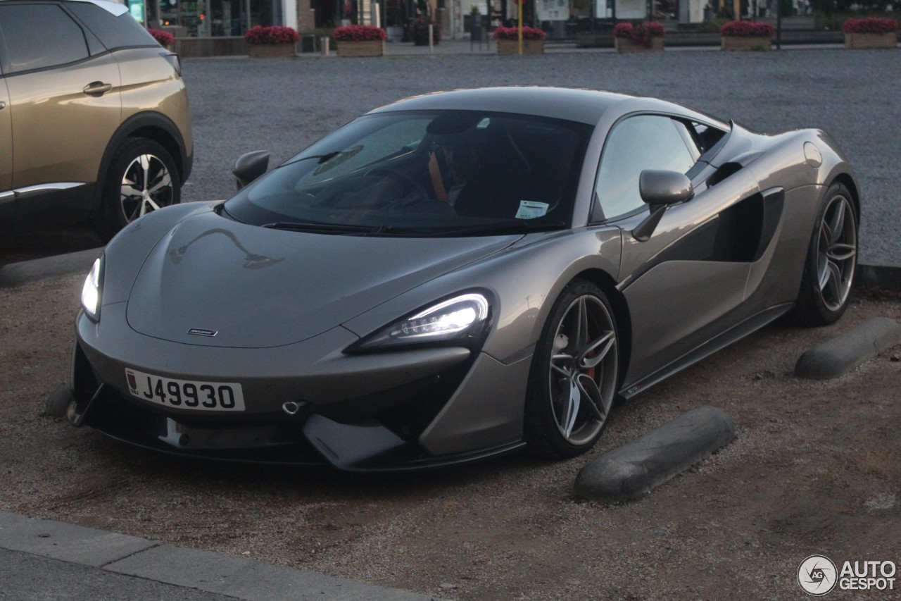 McLaren 570S