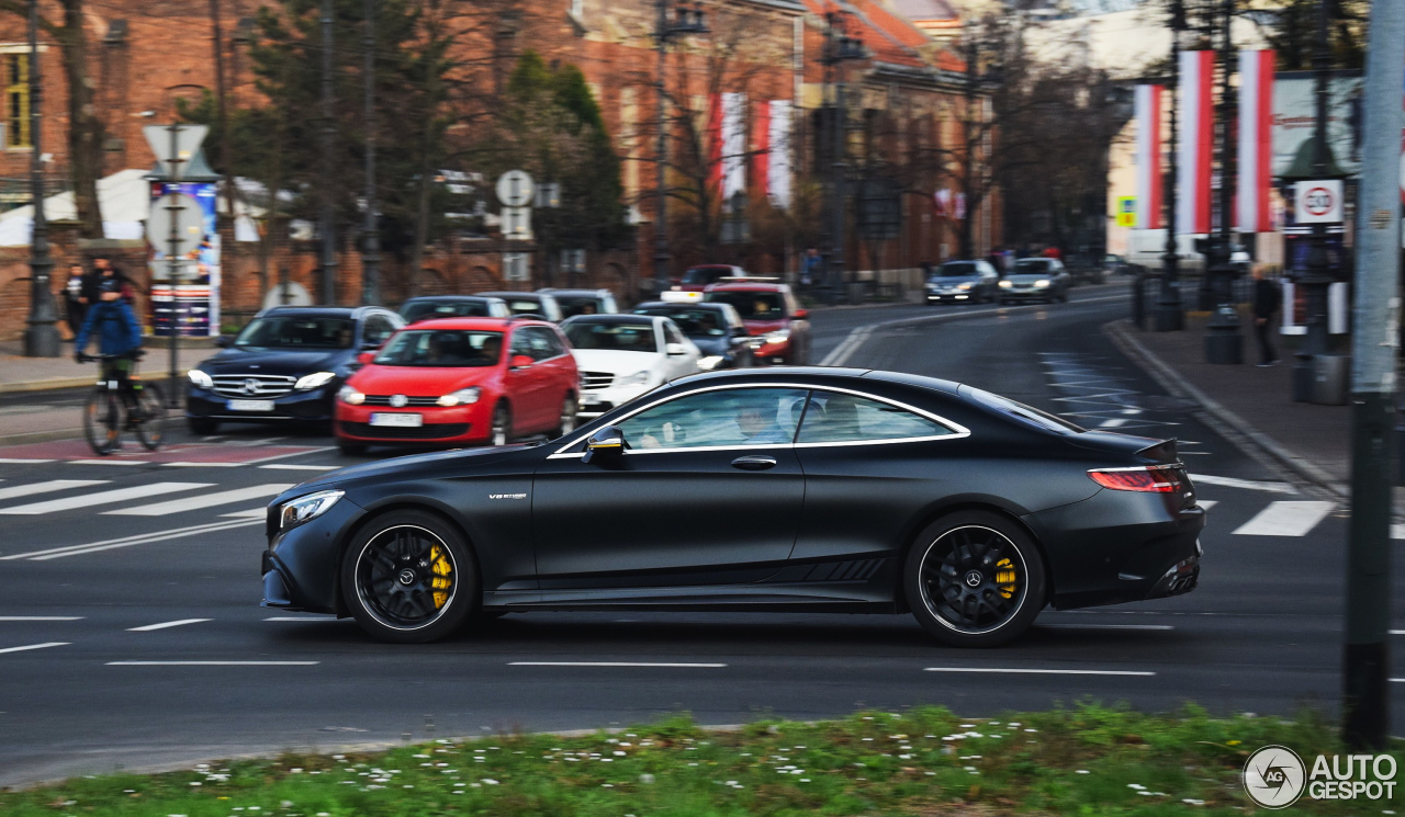 Mercedes-AMG S 63 Coupé C217 2018 Yellow Night Edition