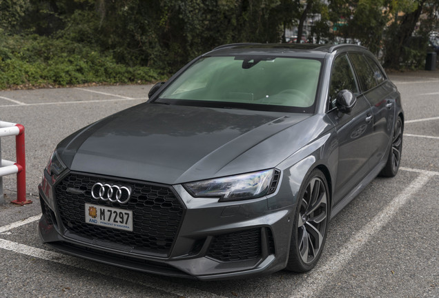 Audi RS4 Avant B9