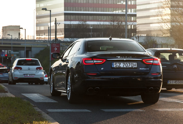 Maserati Quattroporte S Q4 2013