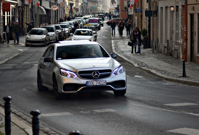 Mercedes-Benz E 63 AMG W212 2013