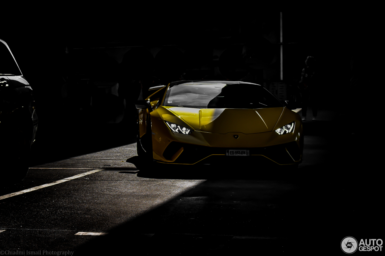 Lamborghini Huracán LP640-4 Performante