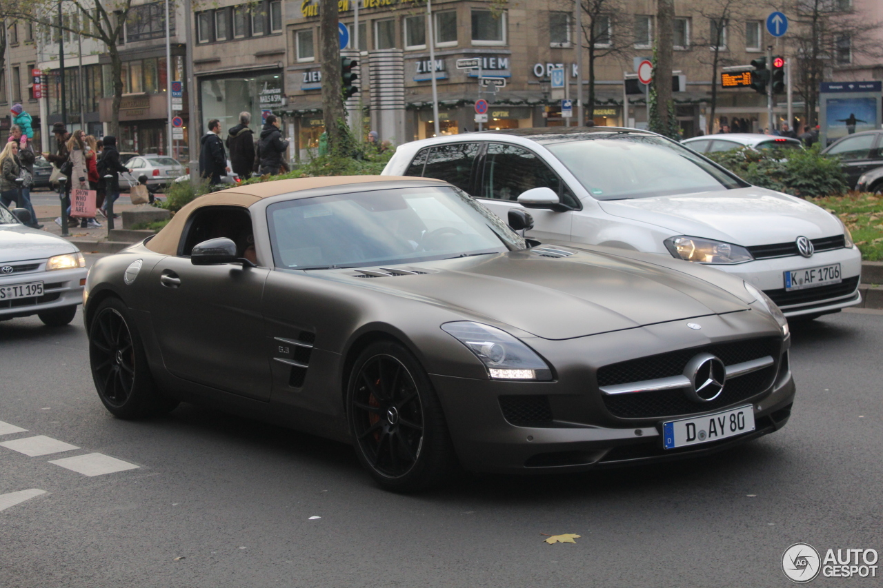 Mercedes-Benz SLS AMG Roadster