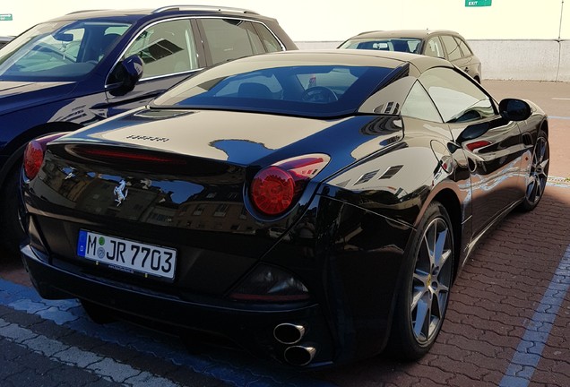 Ferrari California