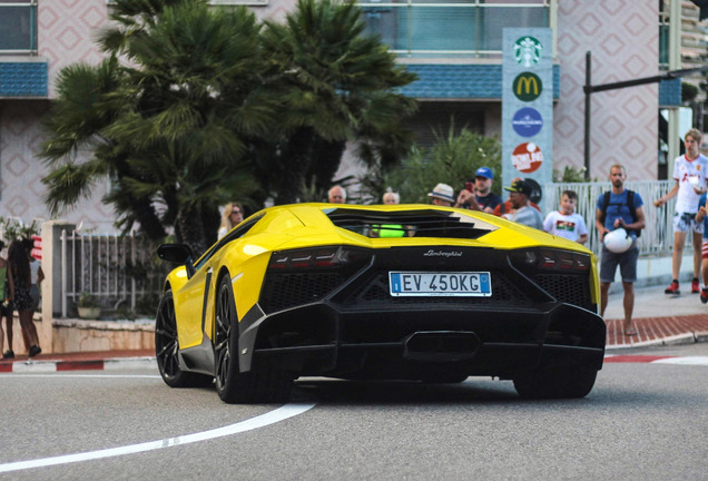 Lamborghini Aventador LP720-4 50° Anniversario