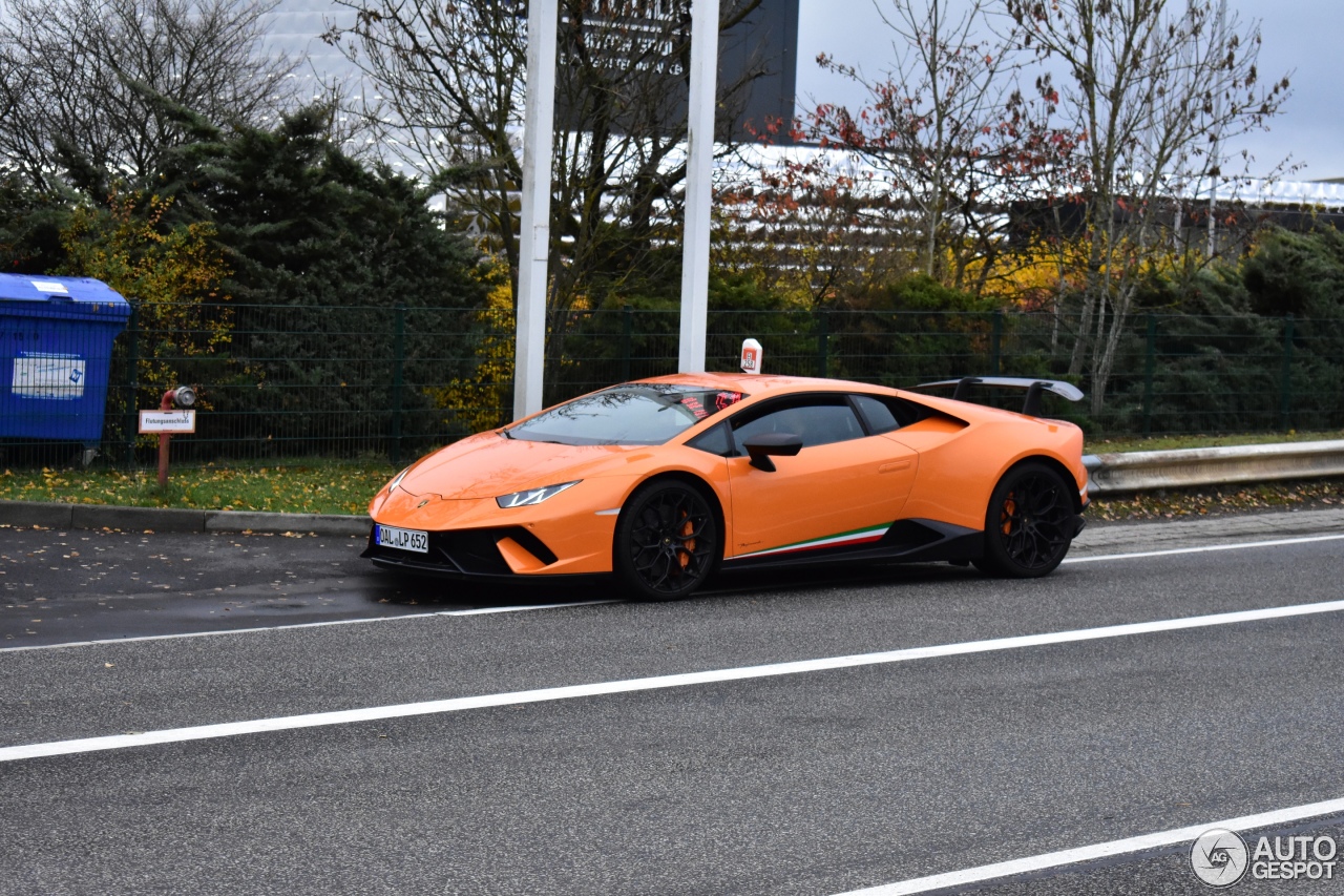 Lamborghini Huracán LP640-4 Performante