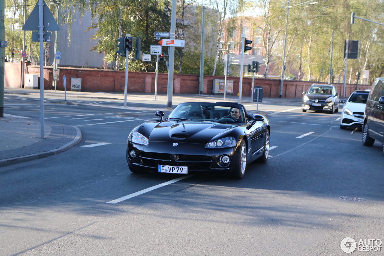 Dodge Viper SRT-10 Roadster 2003