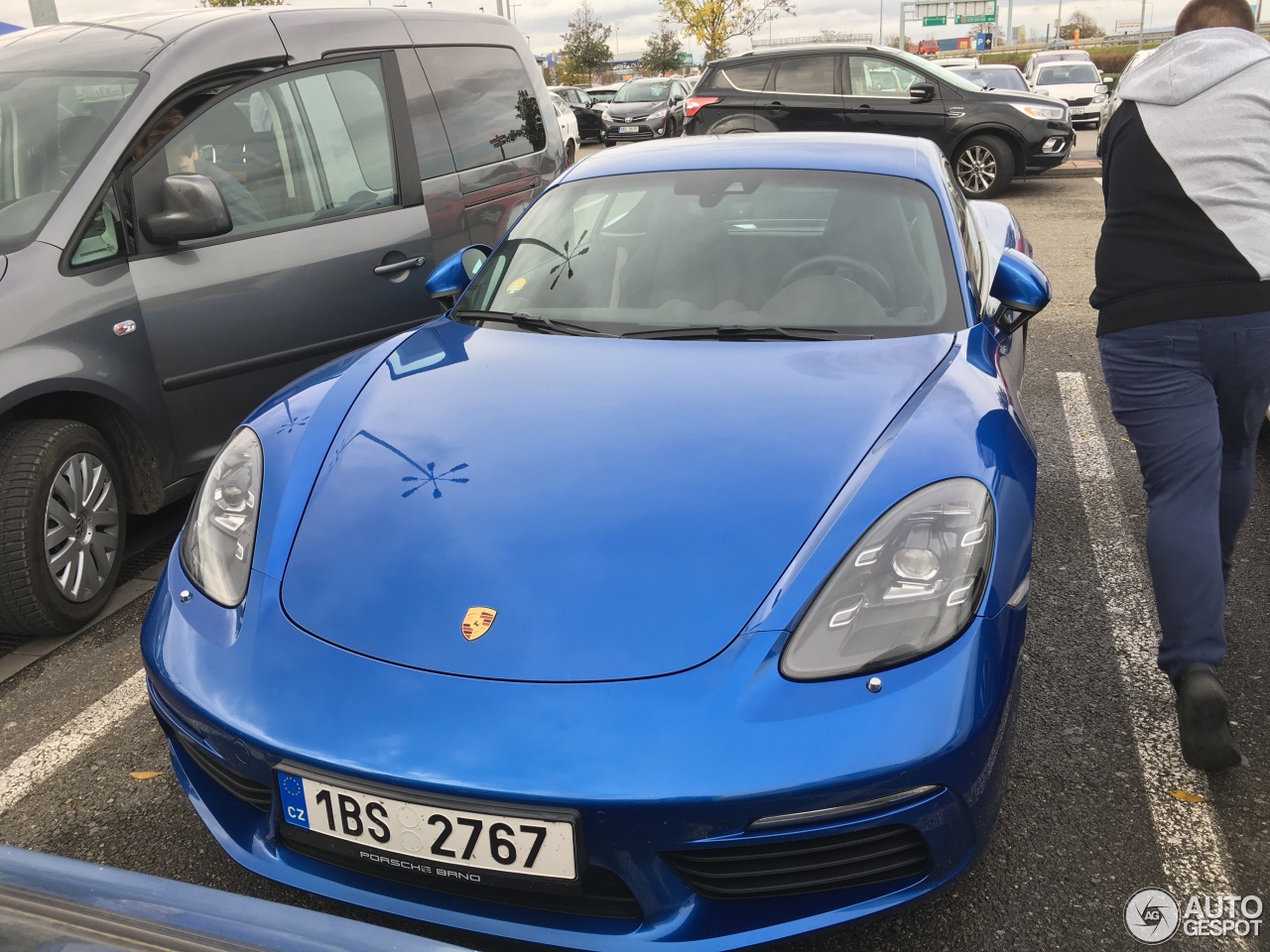 Porsche 718 Cayman S