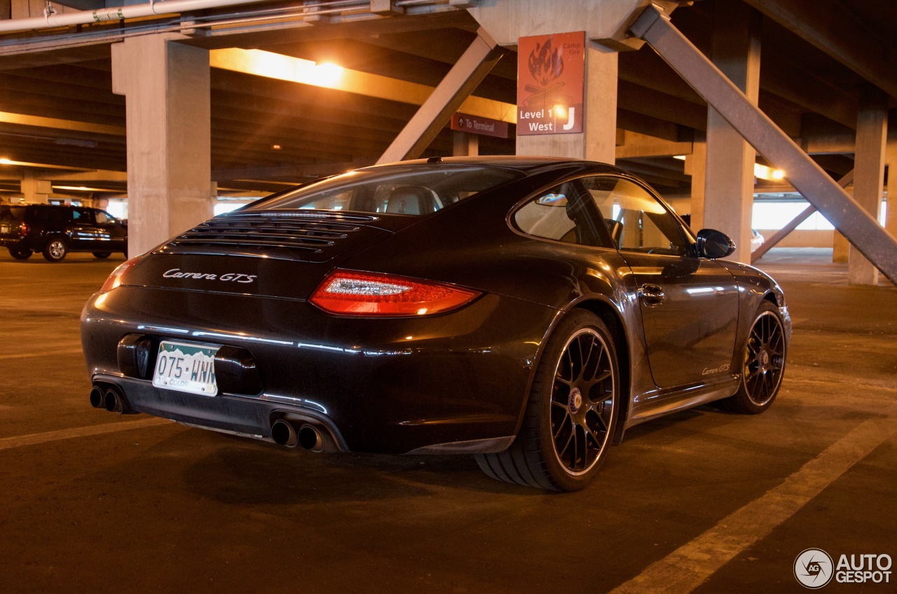 Porsche 997 Carrera GTS