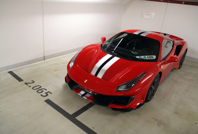 Ferrari 488 Pista