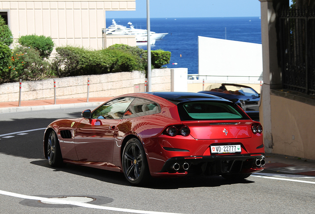 Ferrari GTC4Lusso