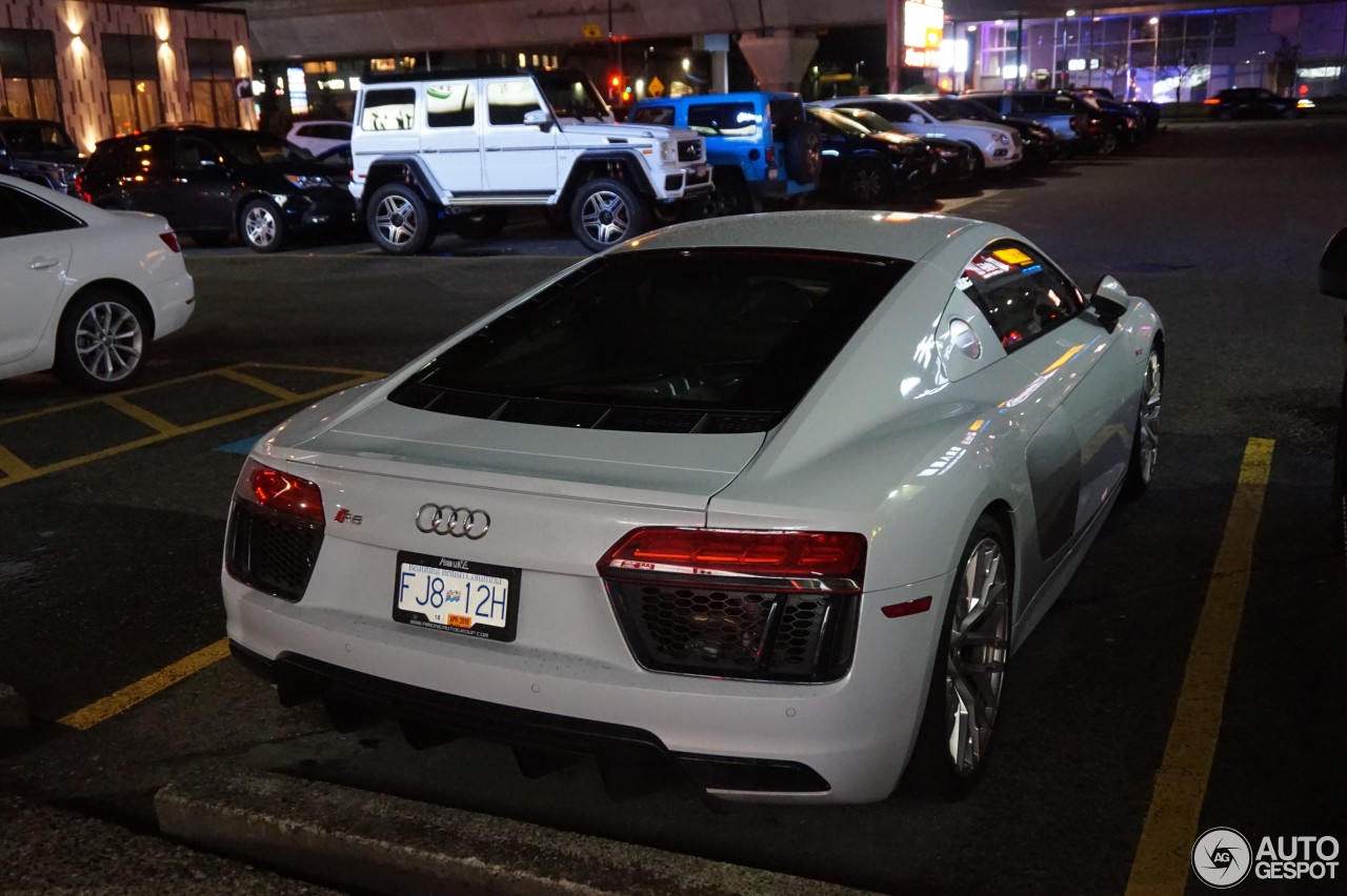 Audi R8 V10 2015