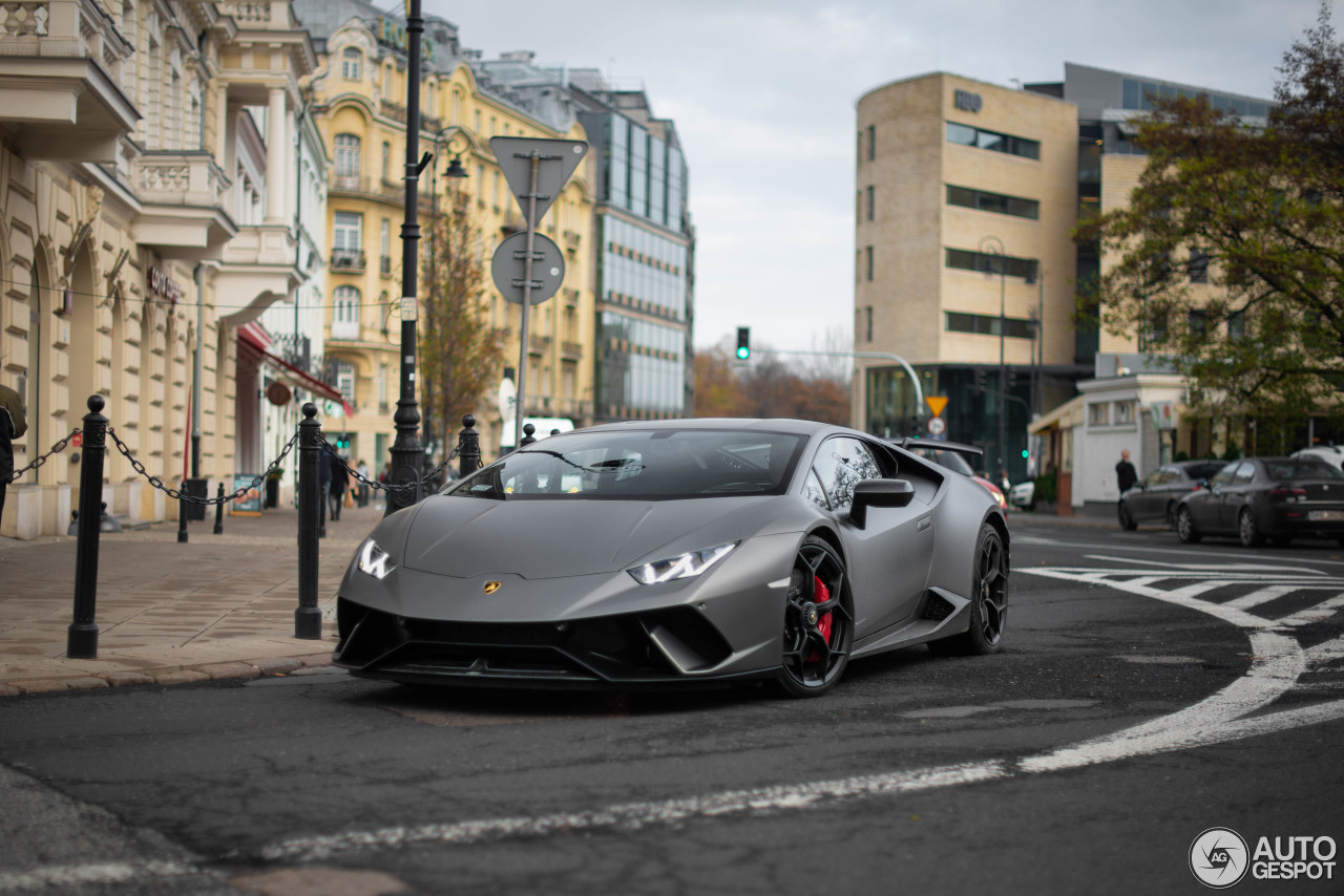 Lamborghini Huracán LP640-4 Performante