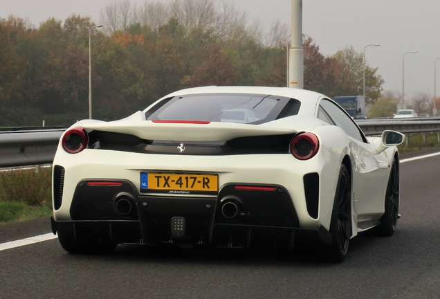 Ferrari 488 Pista