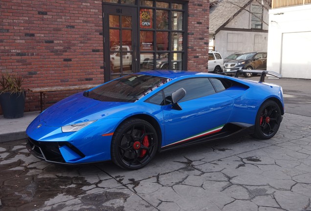 Lamborghini Huracán LP640-4 Performante