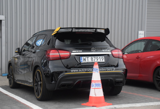 Mercedes-AMG GLA 45 X156 Yellow Night Edition