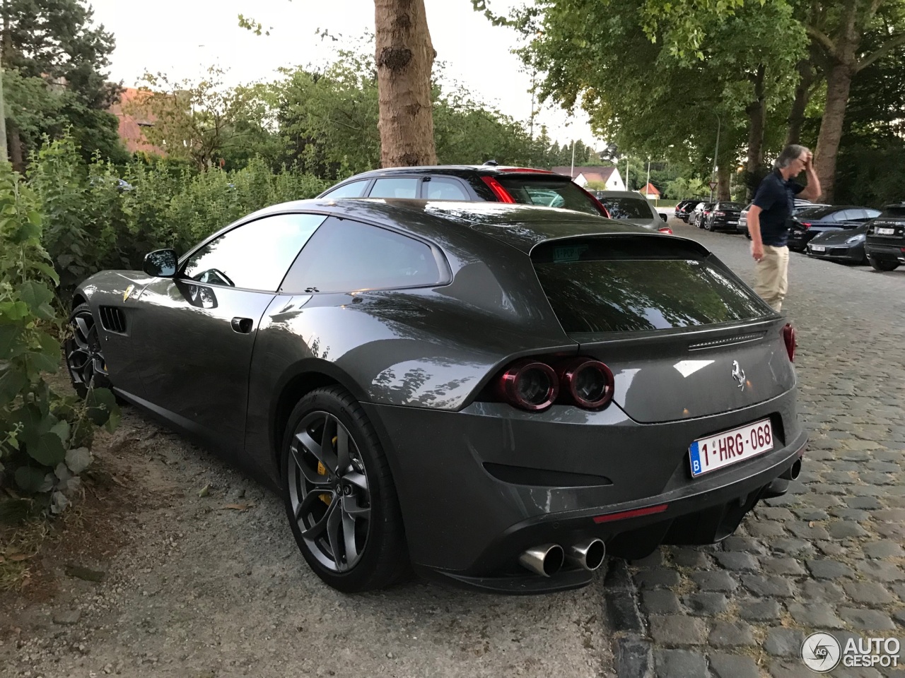 Ferrari GTC4Lusso T