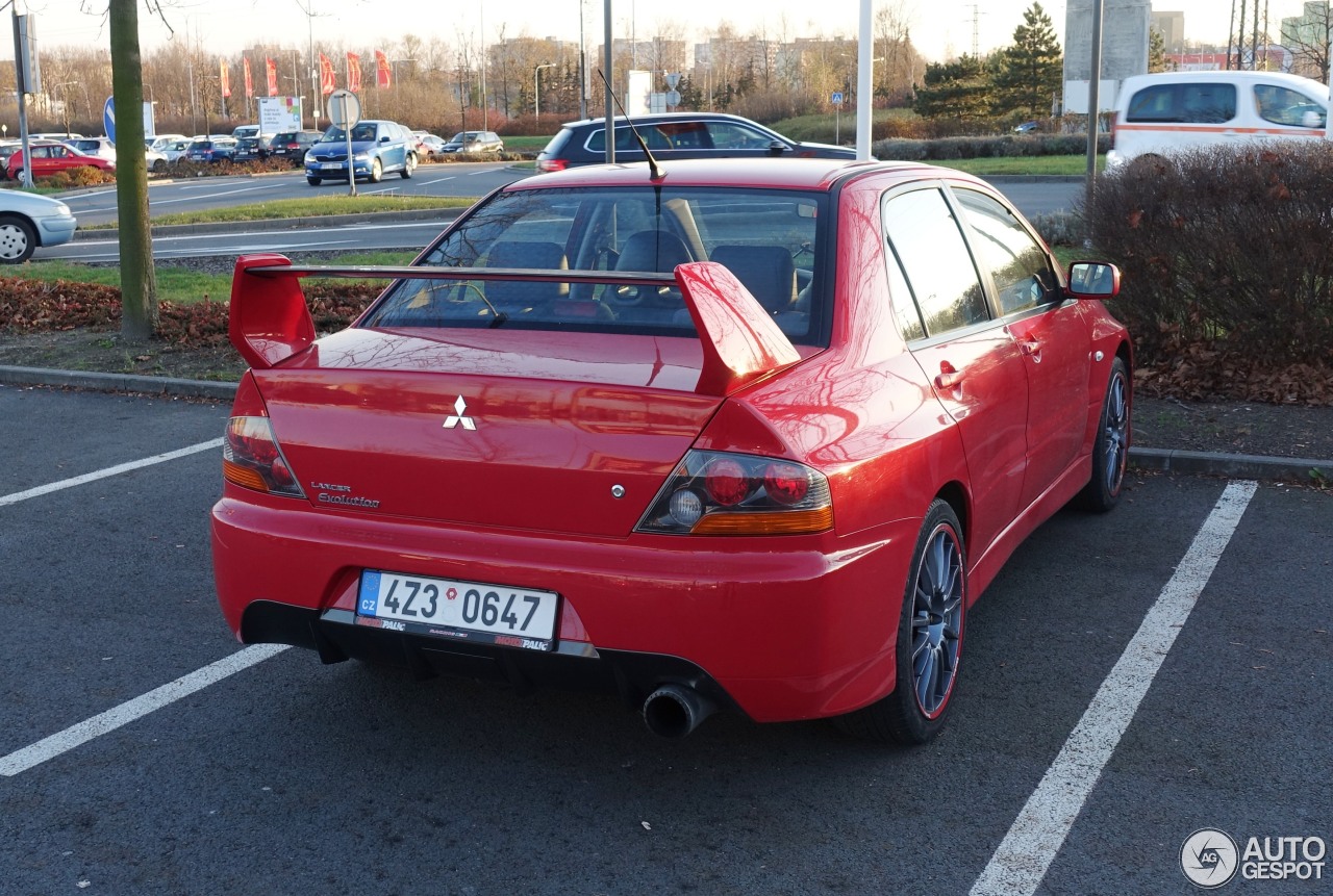 Mitsubishi Lancer Evolution IX